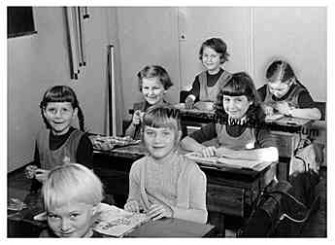 Schulklasse 50er Jahre